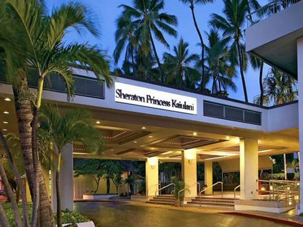 【緊急！格安ツアー情報】なんと！ハワイ5日間のツアーが49,800円〜！もちろん航空券とホテル付だよ！