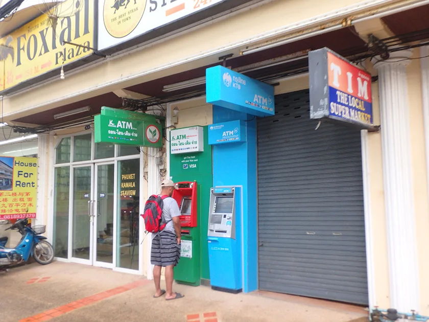 [タイの秘境・ピピ島とプーケットを巡る旅行記65] コンビニでお買い物。プーケット・カマラビーチの物価情報。