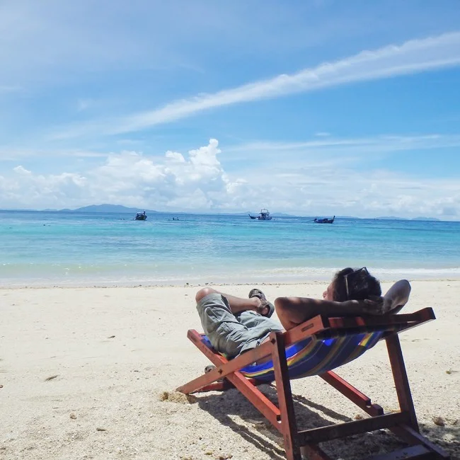 [タイの秘境・ピピ島とプーケットを巡る旅行記72] ただいま！あれ？ピピ島で出会った彼らじゃないか！