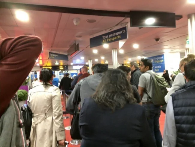 [エミレーツ航空で往復1.9万円！爆安フランス・パリ旅行記21] エミレーツ航空EK075便の機内食は美味しい♪ そしてパリに（やっと）到着！