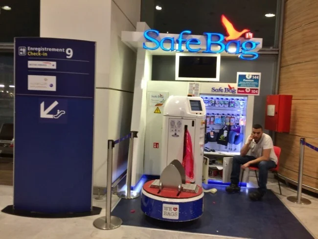 [エミレーツ航空で往復1.9万円！爆安フランス・パリ旅行記64] シャルルドゴール空港の道中は激混み（汗）スーパーシャトルさんで良かった。