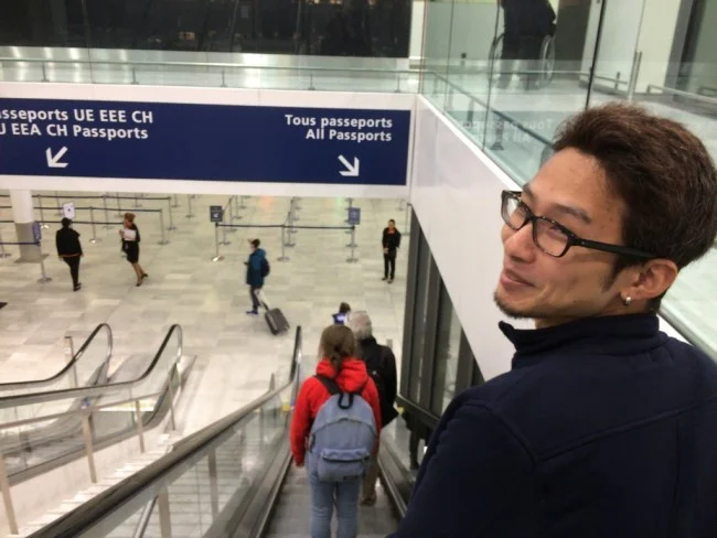 [エミレーツ航空で往復1.9万円！爆安フランス・パリ旅行記65] シャルルドゴール空港の2A＆2Cには、13時30分以降に使えるPPラウンジが無い！