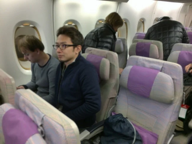 [エミレーツ航空で往復1.9万円！爆安フランス・パリ旅行記66] カビゴン、フランスで頑張ってな！お前を置いて私たちは行くよ。