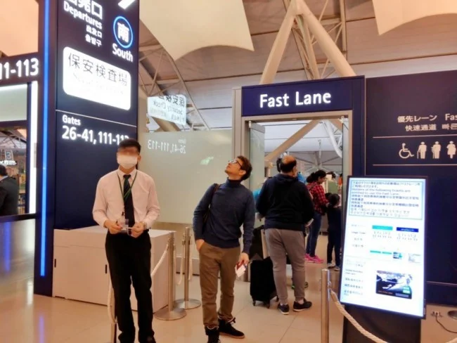 [北欧とアフリカを巡る年末年始の冒険旅行記：北欧編2] ビジネスクラスのラウンジ利用。その利用価値は一体いくらなのか？