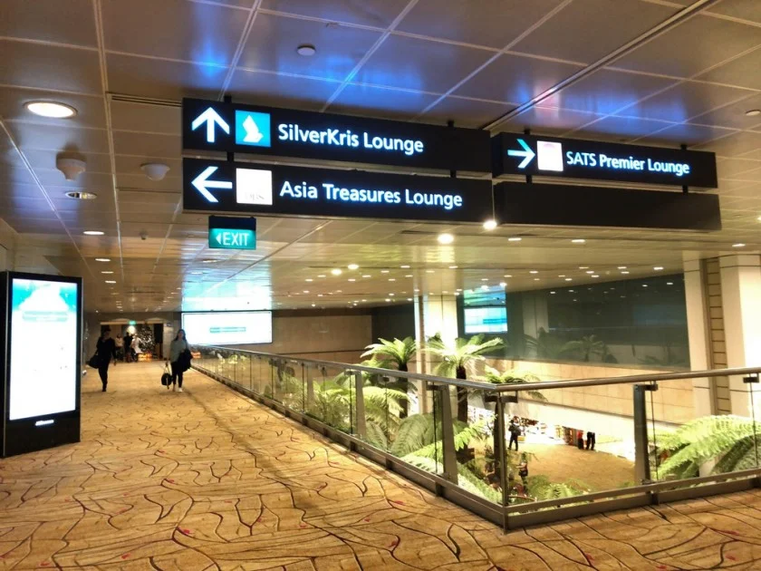 [北欧とアフリカを巡る年末年始の冒険旅行記：北欧編7] シンガポール航空シルバークリスラウンジに潜入。