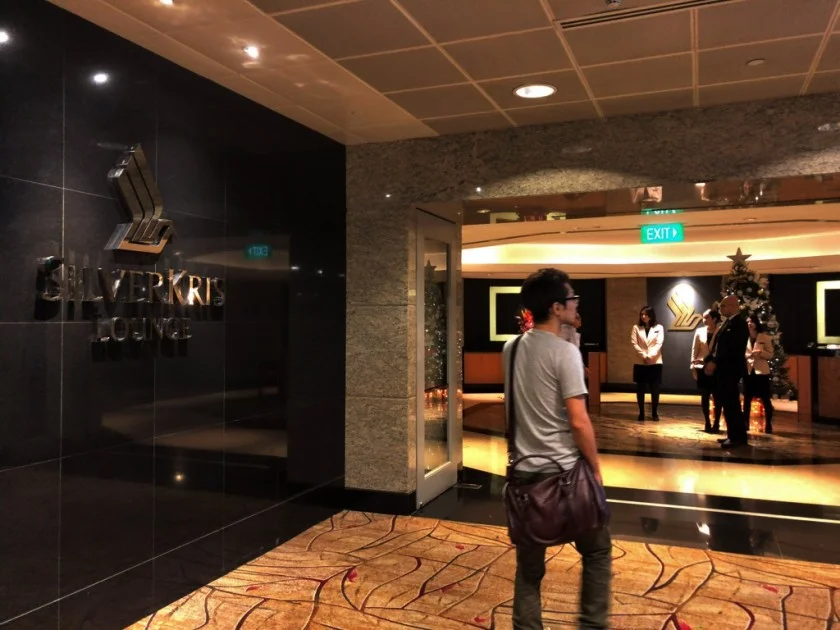 [北欧とアフリカを巡る年末年始の冒険旅行記：北欧編7] シンガポール航空シルバークリスラウンジに潜入。