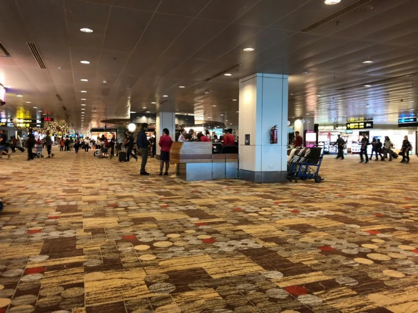 [北欧とアフリカを巡る年末年始の冒険旅行記：北欧編10] SATSプレミアラウンジはヴィクトリアズ・シークレットの上よ、、、って何処にもないぞ？ｗ