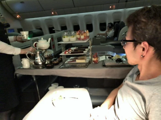 [北欧とアフリカを巡る年末年始の冒険旅行記：北欧編14] ターキッシュエアラインズのビジネスクラスの機内食はなんとシェフがオーダーを取りに来る♪
