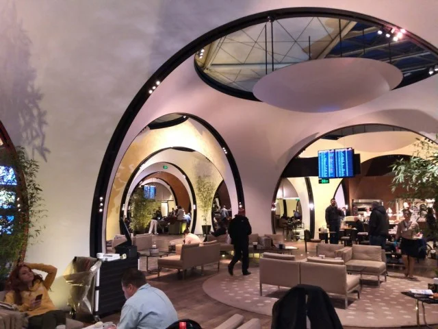 ターキッシュエアラインズ ビジネスクラスラウンジ - THY Lounge：設備編 ＠イスタンブール・アタチュルク国際空港
