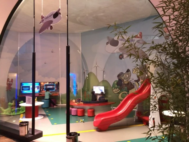 ターキッシュエアラインズ ビジネスクラスラウンジ - THY Lounge：設備編 ＠イスタンブール・アタチュルク国際空港