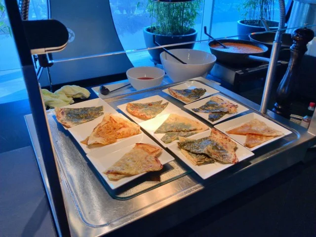 ターキッシュエアラインズ ビジネスクラスラウンジ - THY Lounge：食事編 ＠イスタンブール・アタチュルク国際空港