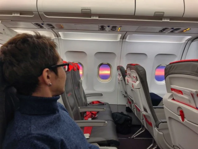 [北欧とアフリカを巡る年末年始の冒険旅行記：北欧編24] ビジネスクラスだと、どうやらどんな短距離線でも食事は出てくるみたいだな。。。