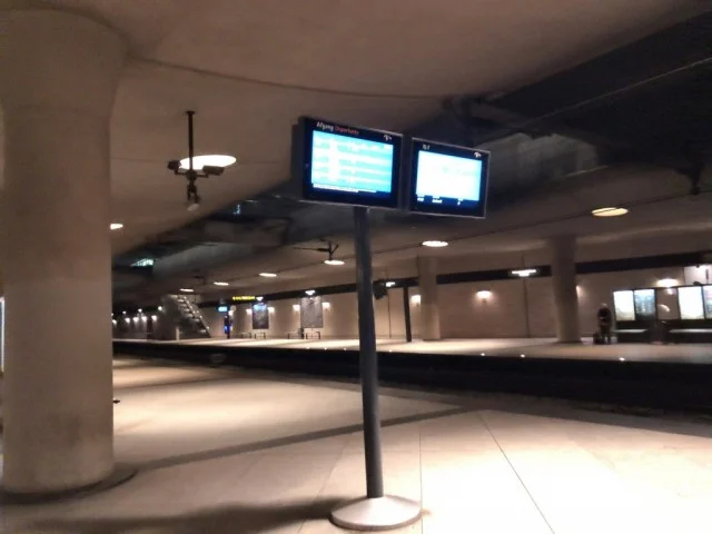 [北欧とアフリカを巡る年末年始の冒険旅行記：北欧編27] マルメ行きの電車のターミナルってここで合ってるよね？（汗）