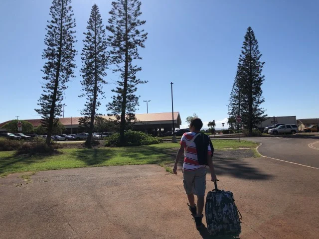 【海外旅行LIVE | 18年2月13日】モロカイ空港に戻ってきたよ！