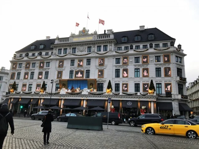 [北欧とアフリカを巡る年末年始の冒険旅行記：北欧編50] クリスマスを過ぎたらコペンハーゲンもセールシーズンに♪