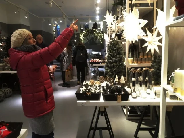 【スウェーデンとデンマーク 旅行記 ブログ | マイルでビジネスクラス無料！北欧のクリスマス 50】クリスマスを過ぎたらコペンハーゲンもセールシーズンに♪