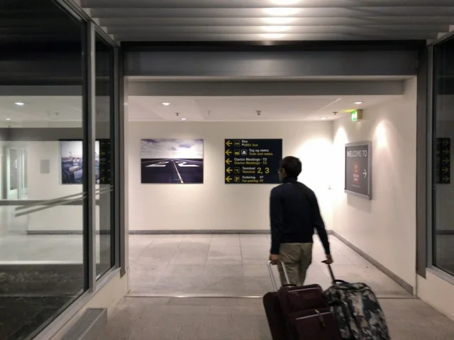 [北欧とアフリカを巡る年末年始の冒険旅行記：北欧編58] コペンハーゲン国際空港のターミナル間移動にはご用心。