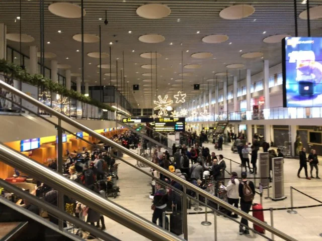 [北欧とアフリカを巡る年末年始の冒険旅行記：北欧編59] コペンハーゲン国際空港でチェックイン。いよいよ北欧を離れるよ♪