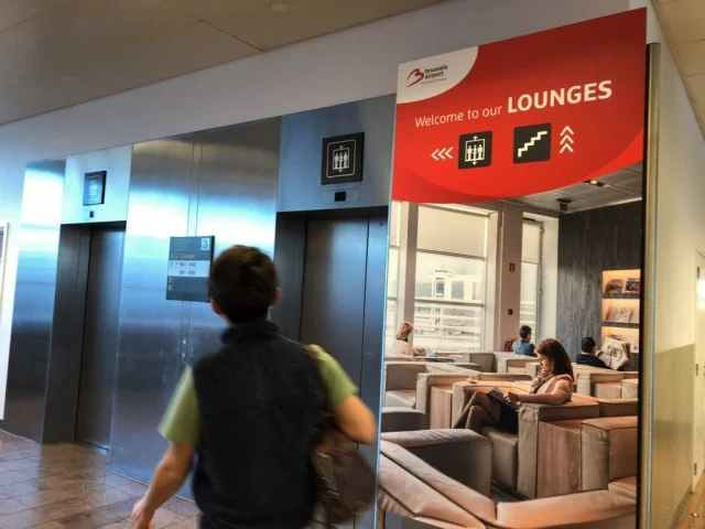 [北欧とアフリカを巡る年末年始の冒険旅行記：サファリ編3] ブリュッセルに到着！外寒っ（汗）
