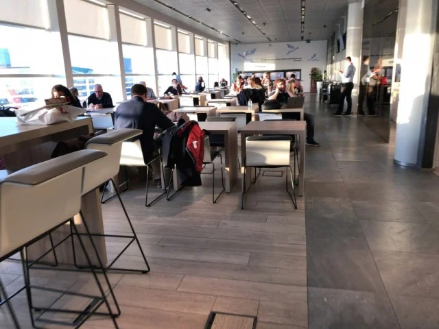 ブリュッセル航空ビジネスクラスラウンジ「The SUITE」＠ブリュッセル国際空港