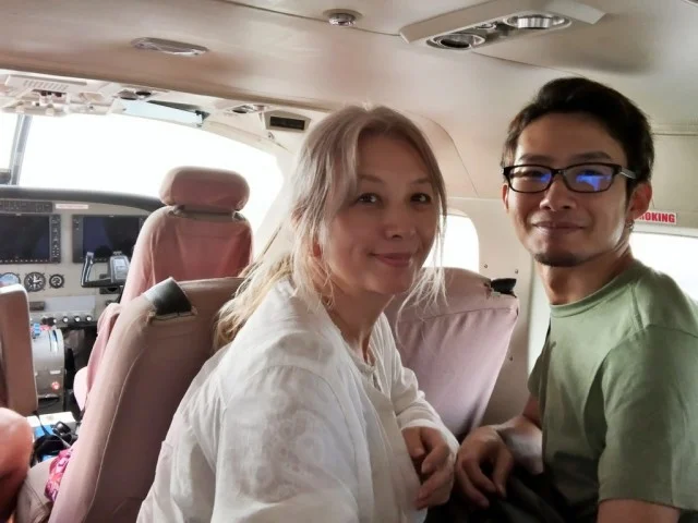 [北欧とアフリカを巡る年末年始の冒険旅行記：サファリ編15] セスナに乗り込めー！セルースに向かって飛び立つぞぉぉ・・