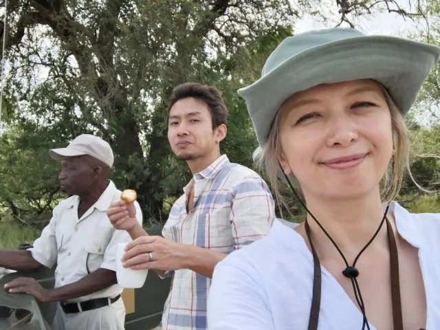[北欧とアフリカを巡る年末年始の冒険旅行記：サファリ編29] アフリカの大自然の中でティータイム