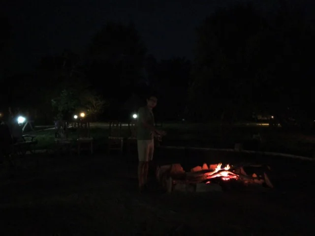 [北欧とアフリカを巡る年末年始の冒険旅行記：サファリ編35] 気がつけば夜。うっかり寝てしまったようだ（汗）