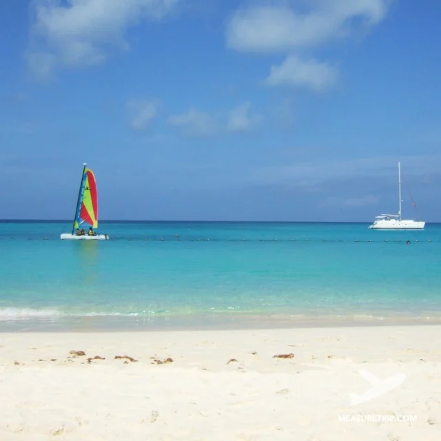 【ビーチリゾートを目的別で選ぶ】海外と国内のビーチリゾート8選