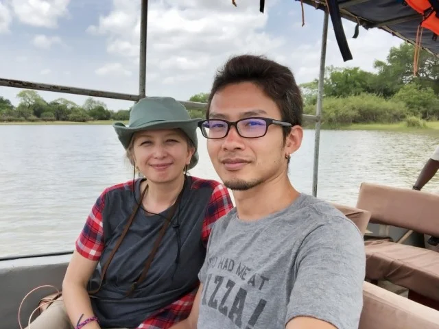 [北欧とアフリカを巡る年末年始の冒険旅行記：サファリ編53] ボートサファリでランチタイム