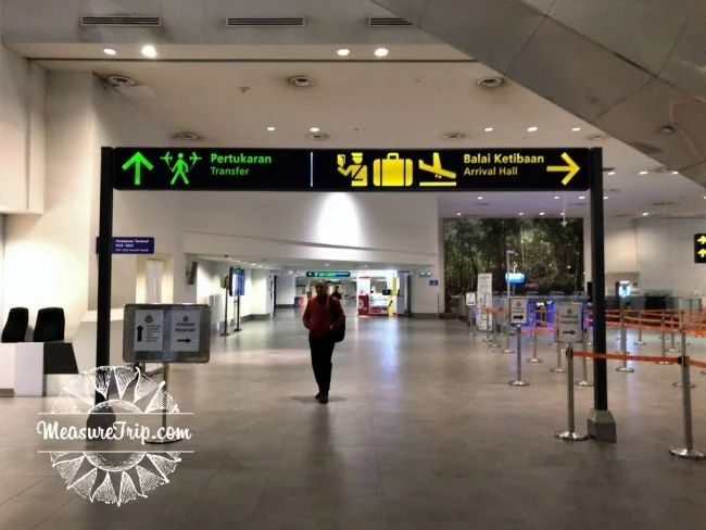 クアラルンプール国際空港（KLIA2）国際線から国内線への乗り継ぎ方法