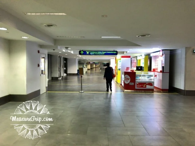 クアラルンプール国際空港（KLIA2）国際線から国内線への乗り継ぎ方法