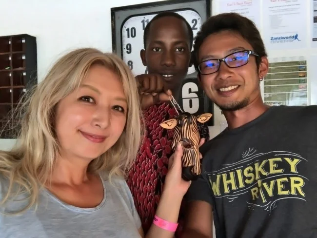 [北欧とアフリカを巡る年末年始の冒険旅行記：ザンジバルビーチ編48] マサイ族のお守り。