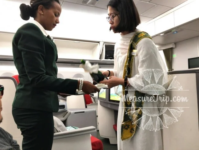 [北欧とアフリカを巡る年末年始の冒険旅行記：ザンジバルビーチ編61] エチオピア航空の上海行きの便もA350-900。