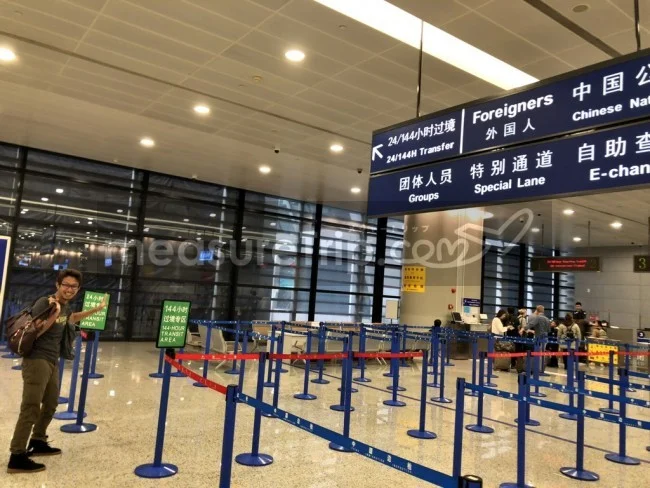 [北欧とアフリカを巡る年末年始の冒険旅行記：ザンジバルビーチ編65] 上海国際空港（PVG）はトランジット（乗継）でも入国しないといけない・・だと！？