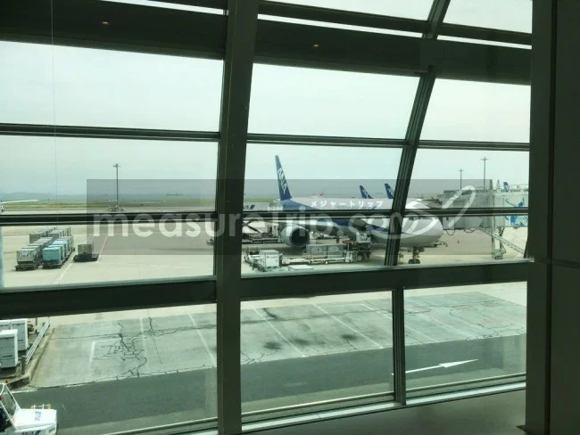 [マリオット・プラチナチャレンジ物語23] 沖縄行きANA NH469便（B777-300）の機内の様子と座席レビュー！