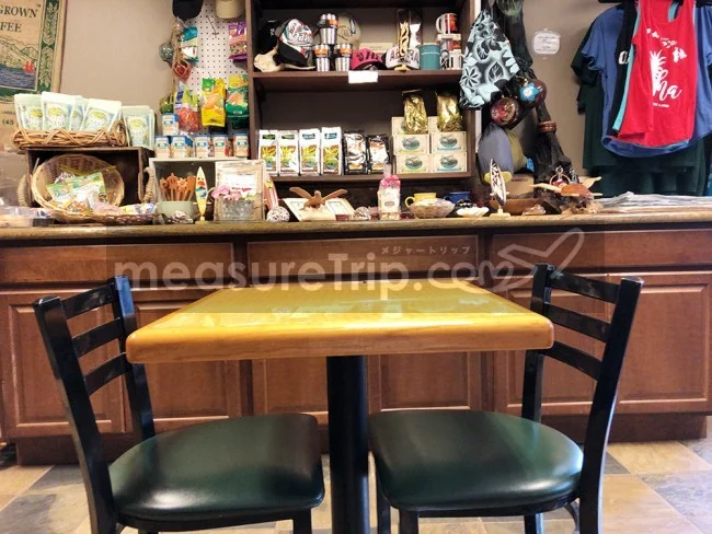 [ハワイ最後の楽園「モロカイ島」旅行記77] 日曜日でも開いているカウナカカイのHula Been Cafeフラ・ビーン・カフェ