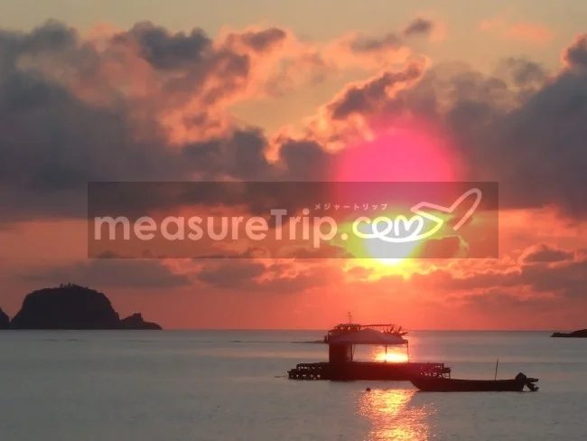[マレーシアの秘境離島・レダン島GW旅行記35] 早朝のビーチでシュノーケル