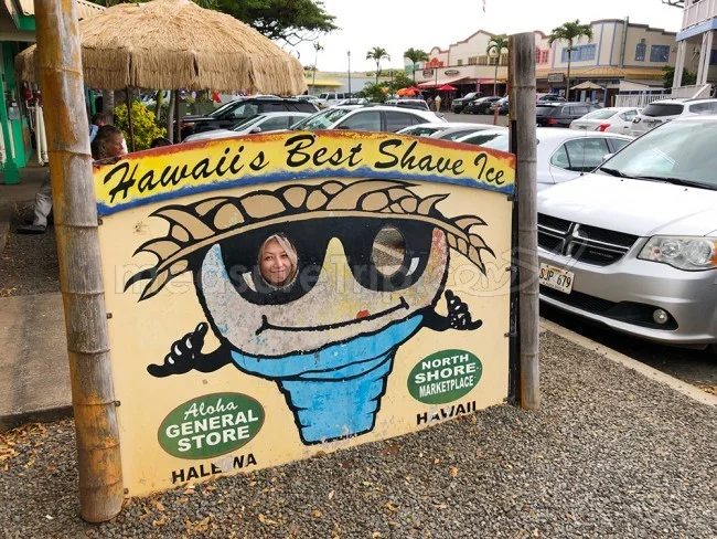 [ハワイ最後の楽園「モロカイ島」旅行記90] ハレイワのノースショア・マーケットプレイスに来たよ！