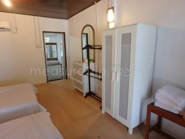[マレーシアの秘境離島・レダン島GW旅行記59] 借りたお部屋でトイレのトラブル（苦笑）。今日怒って帰ったカップルの残していったもの。