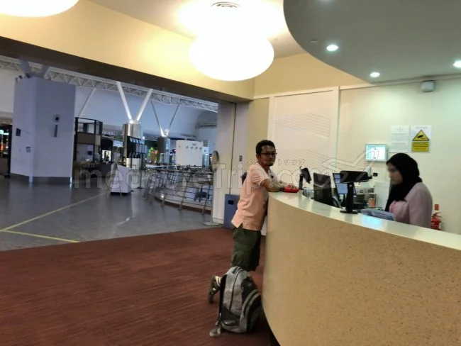[マレーシアの秘境離島・レダン島GW旅行記76] サマサマエクスプレス KLIA2にチェックイン