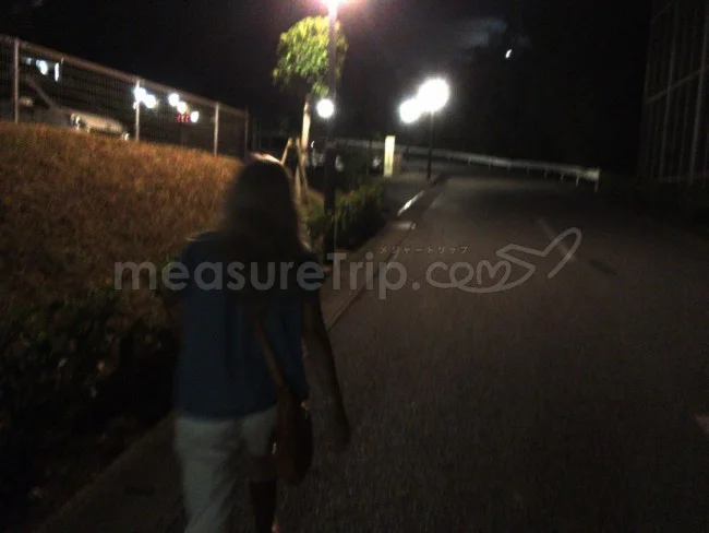[マリオット・プラチナチャレンジ物語45] 夜、オキナワマリオットでセール水着を買ってみる。