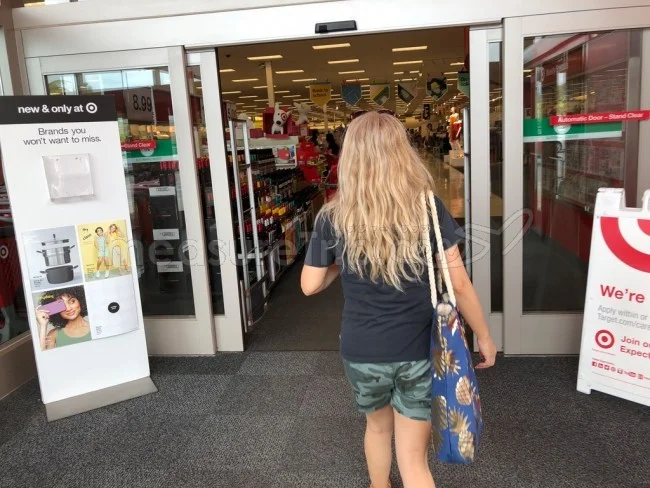 [憧れのラニカイビーチに泊まるハワイ旅行記37] カイルアタウンのディスカウント百貨店「TARGET - ターゲット」にGO！
