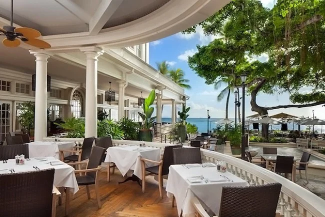 【シェラトン ワイキキ】旅ブロガー直伝!ハワイの高級ホテルの宿泊費を無料にする方法 【モアナ・サーフライダー ロイヤルハワイアン】