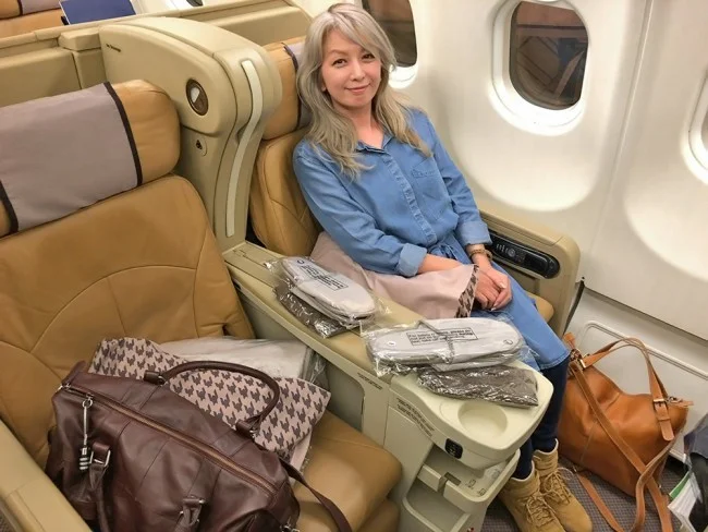 飛行機の機内の服装 - 国際線 海外旅行・女性編 / 着用写真あり