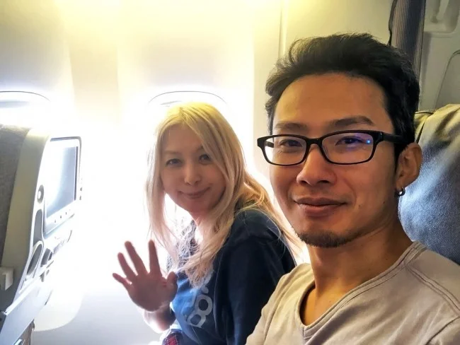飛行機の機内の服装 - 国際線 海外旅行・男性編 / 着用写真あり