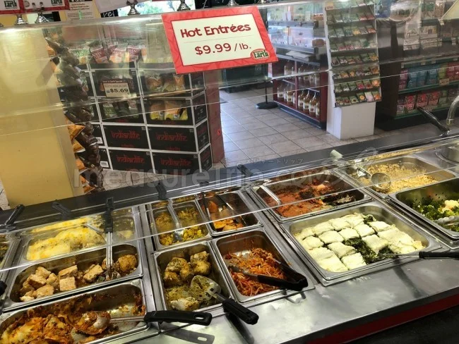 ビーガン御用達のオーガニック食料品店 ダウン・トゥ・アース＠カイルア