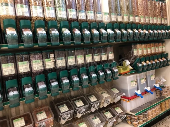ビーガン御用達のオーガニック食料品店 ダウン・トゥ・アース＠カイルア