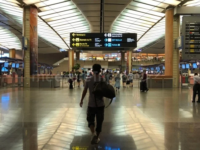 シンガポール・チャンギ国際空港 チェックインターミナル＆移動方法