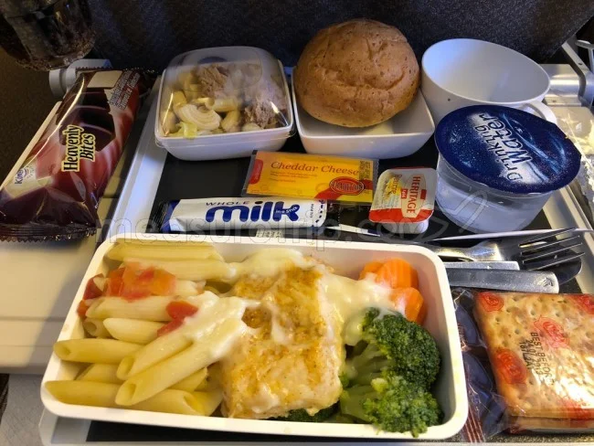 シンガポール航空 B777-200 エコノミークラス シンガポール⇔パース / 搭乗記