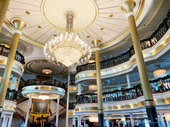 【クルーズ船 食事】クルーズ船!メインダイニングの朝食 レビュー・口コミ【ロイヤルカリビアン ボイジャー・オブ・ザ・シーズ】